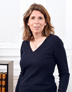 Photo de Ma&icirc;tre Delphine  TARABON LAGORE